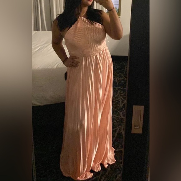 Lulu Elaborate Charm Light Pink Satin Pleated Backless Maxi Dress LG NWT $168.00 - Picture 9 of 10